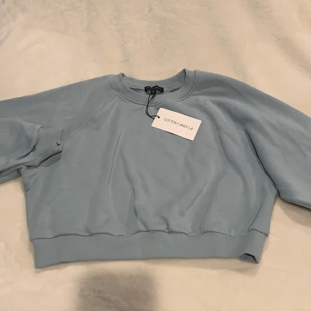 Crop top sweater